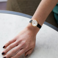 Load image into Gallery viewer, Aurora Leather 26mm Rose Gold White