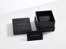 Load image into Gallery viewer, Rally 39mm Silver Black White